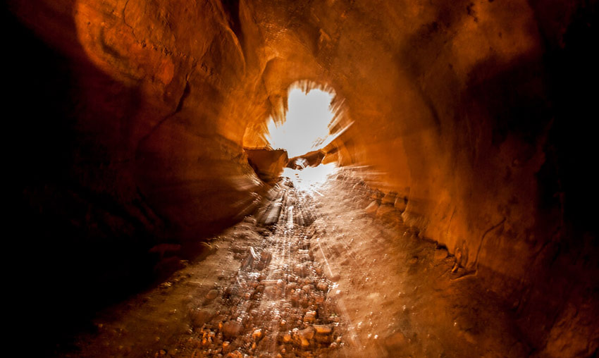 Home cave2